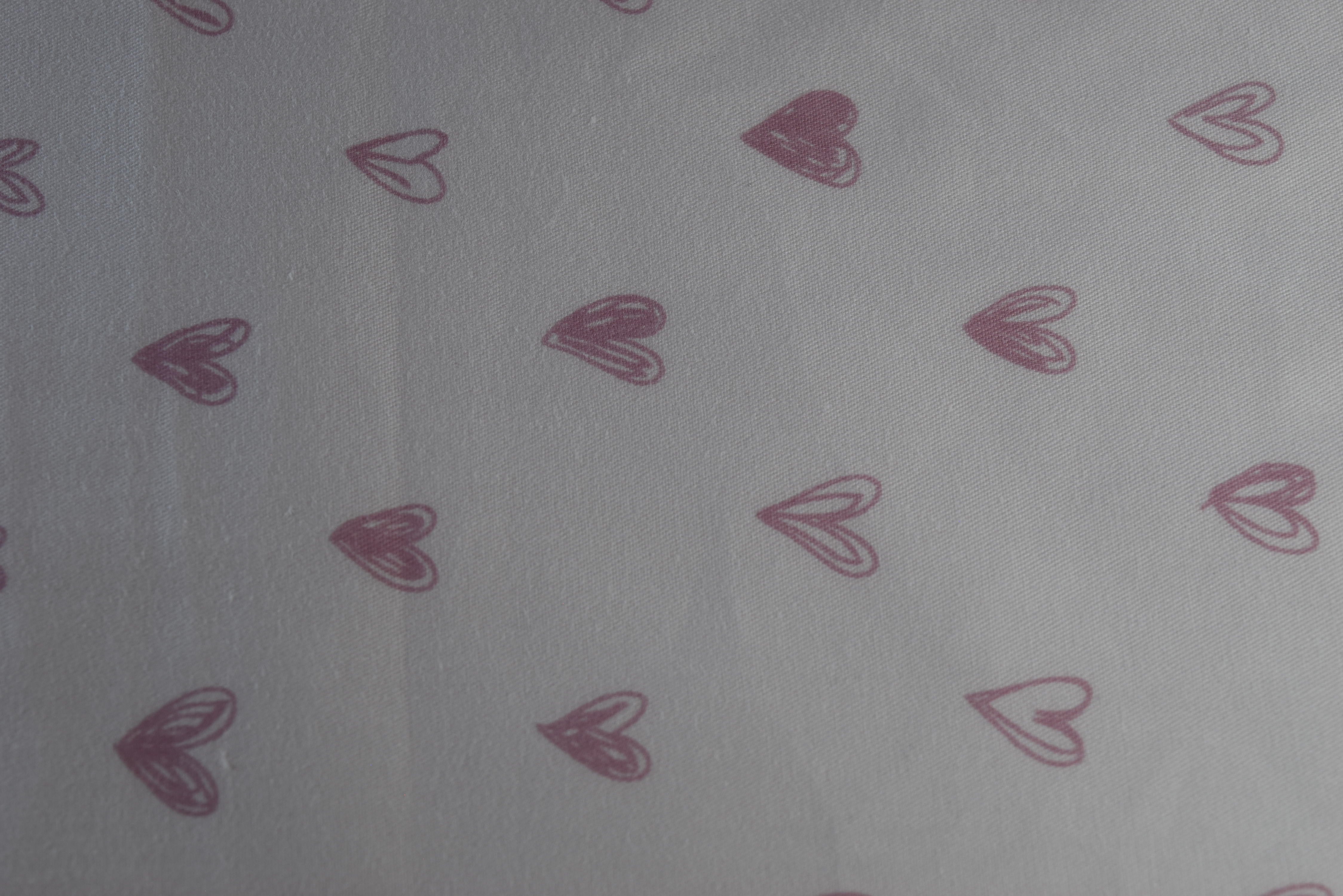 Rosé Heart Fitted Crib Sheet